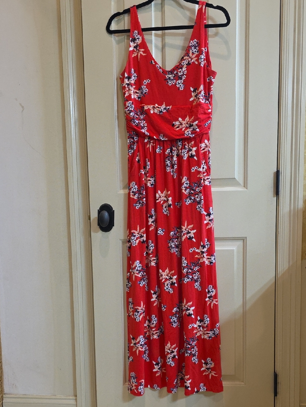 St. Tropez Red Floral V-Neck Dress